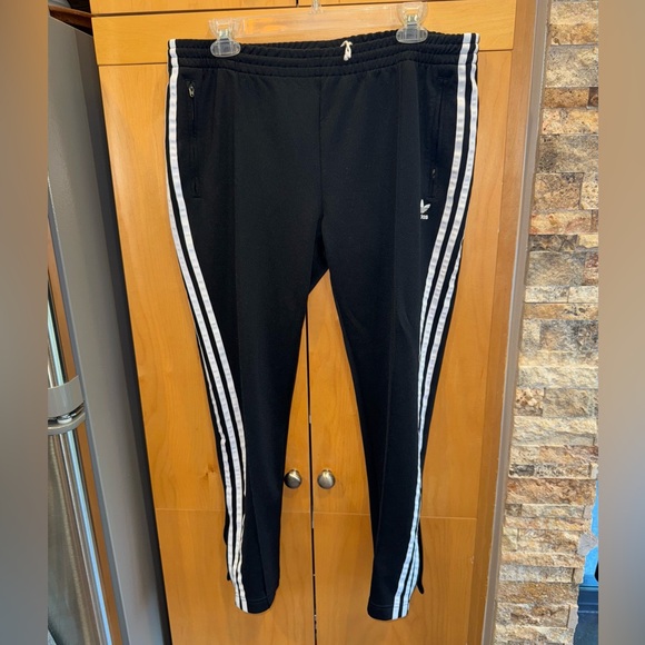 adidas Pants - Track Pants LIKE NEW